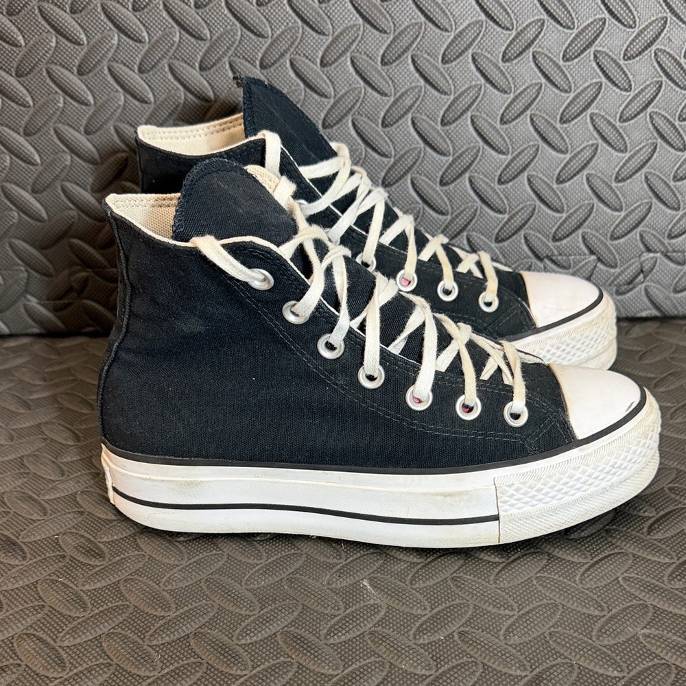 Converse Chuck Taylor All Star Lift Platform Sneakers Women Size 7.5 Black